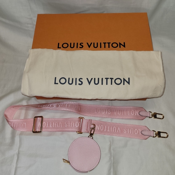 Handbag - Picture 9 of 11